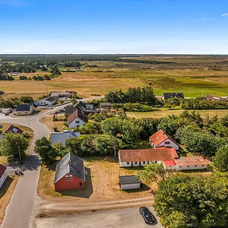 Safir - 1-7km From The Sea By Interhome